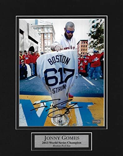 Jonny Gomes Autogramot Fotó Bostoni Maratoni célvonalhoz Trófea 11×14 - Dedikált MLB Fotók